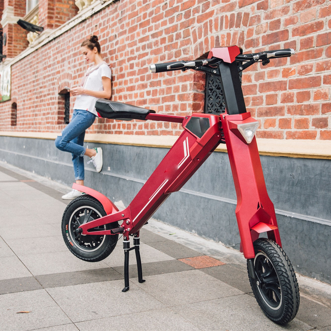Scooter eléctrico plegable