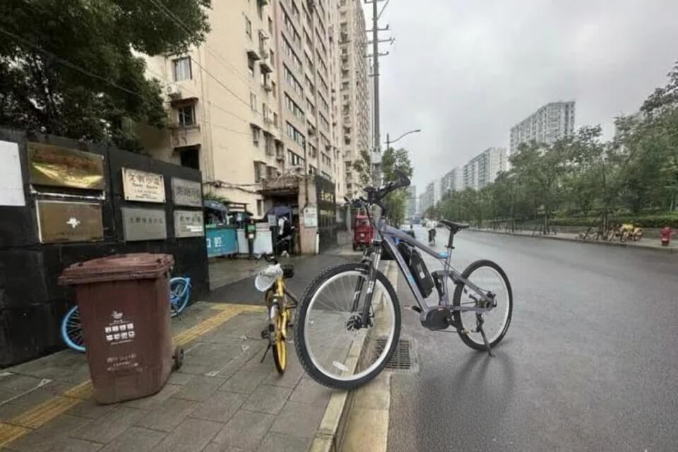 Bicicletă electrică
