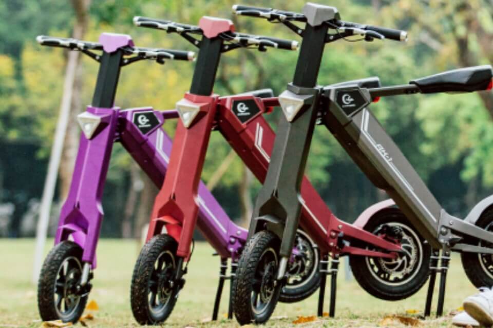 Sammenklappelig elektrisk scooter