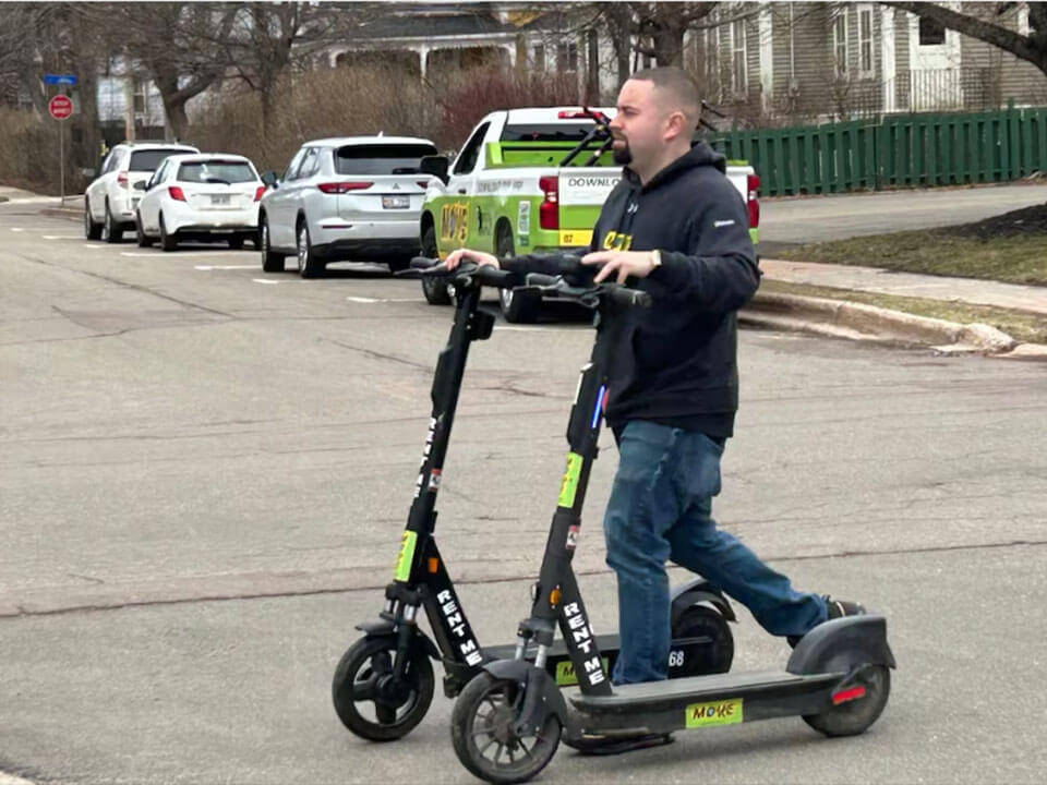 Scooter a pedale