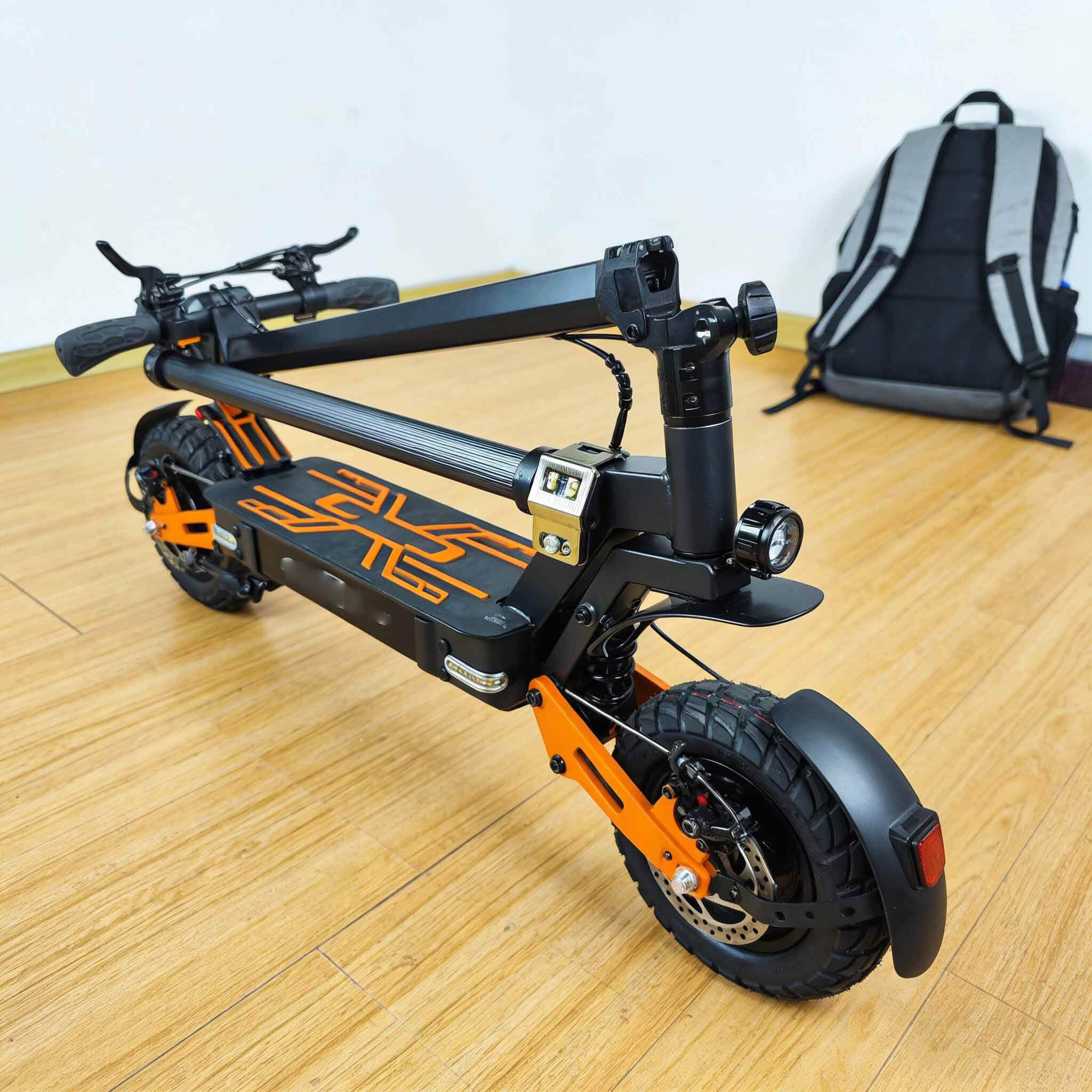Katlanabilir Elektrikli Scooter